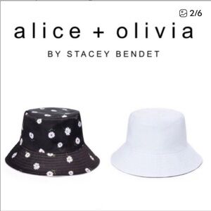 Alice + Olivia Reversible Bucket Hat | Black Daisy & Solid White | NWT UNWORN